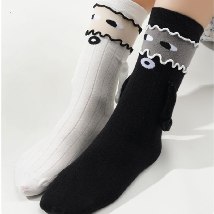 Magnetic Holding Hands Socks Novelties Funny Couples Socks Halloween Christmas Socks for Women Men Lovely Friends Socks