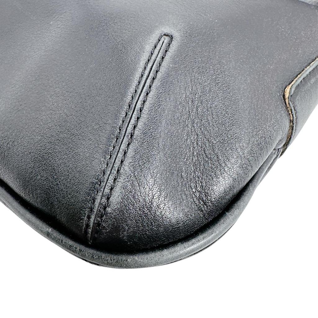 Coach Diagonal Crossing Shoulder Bag Leather Black Women K0D-9204 Used