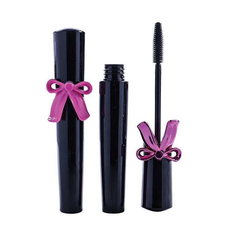 

Liyi Xin Cylindrical Plastic Eyelash Tube - Empty Cosmetic Packaging