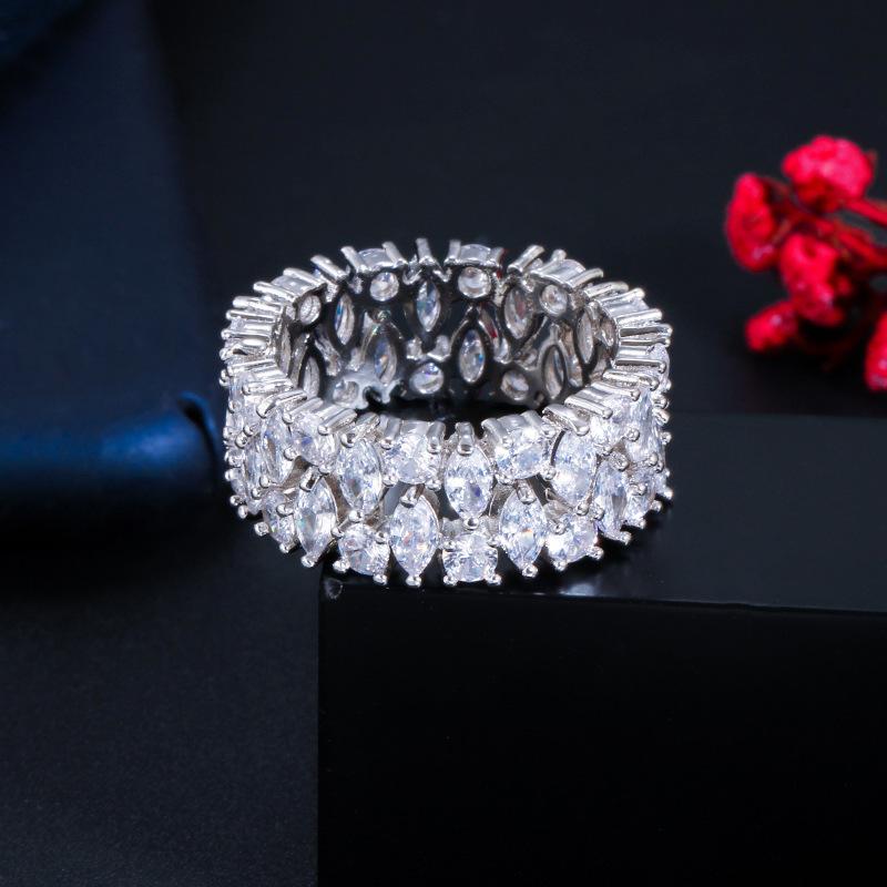 Accessories Women'S Ring Real Gold Electroplating Full Diamond Zircon Wedding Ring Spot Supply