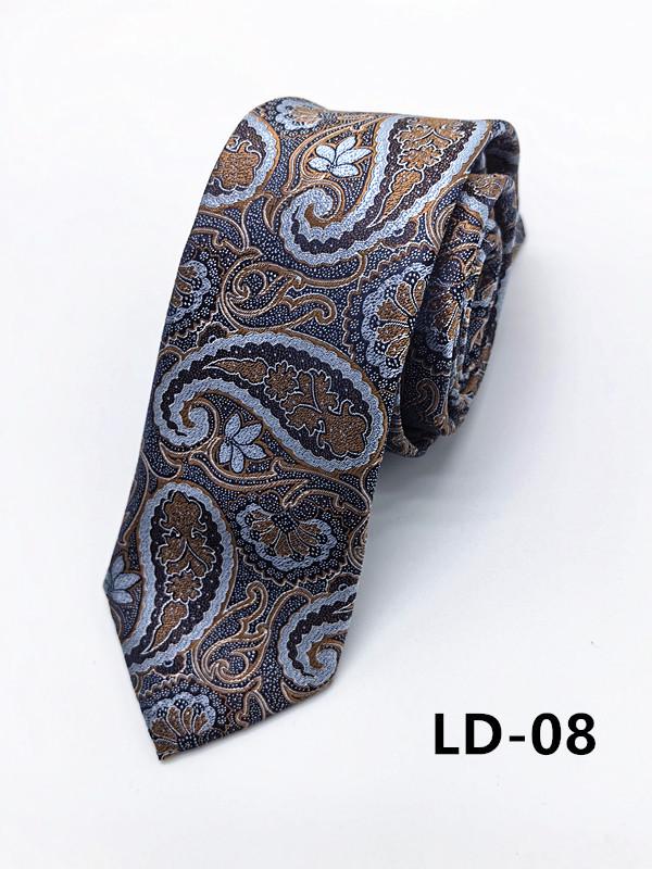 Handmade Paisley Tie for Trendy Gentlemen