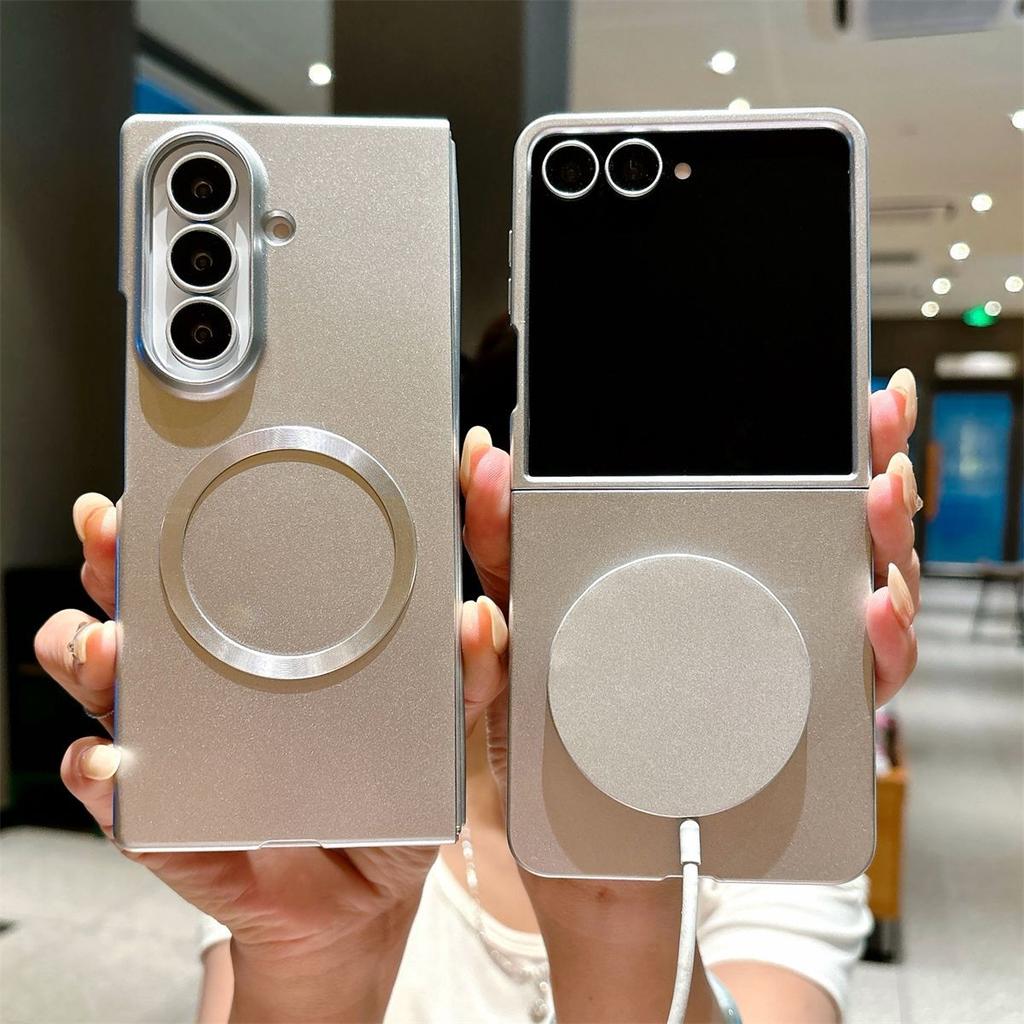 Luxury Metallic Silver Paint Frameless Magnetic PC Case for Samsung Galaxy Z Fold 8 Ultra 8 Z Flip 8 Thin Slim Shockproof Cover