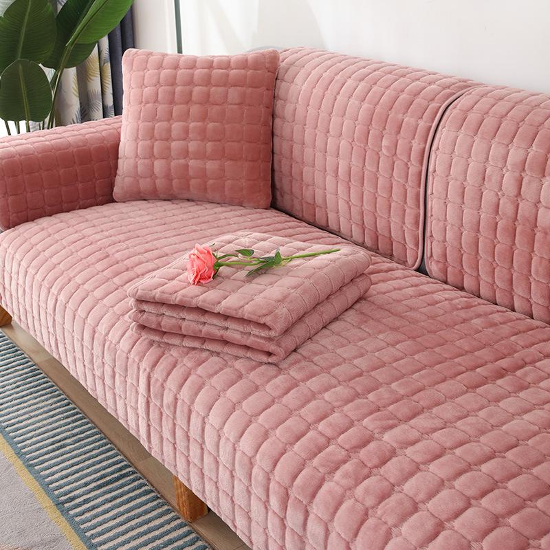Universal Plush Non-Slip Sofa Cover: Four Seasons Flannel Cushion