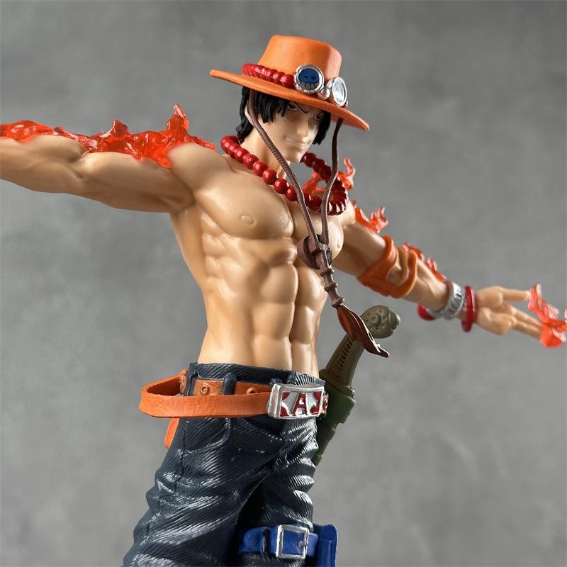 Manga King of Thieves 28pcs Anime Character Statue Handpiece Anime Model Chassis Toys Ornament