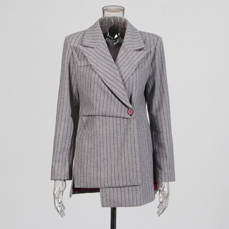 2024 Winter Retro Striped Stitching Suit Jacket for Women: European & American Style