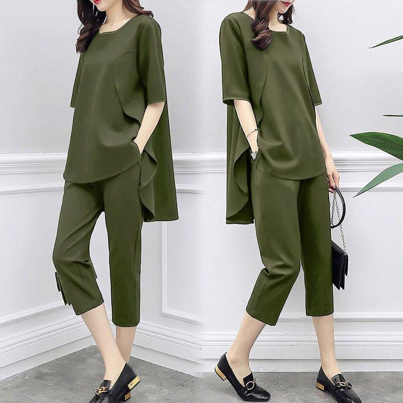 

Plus Size Women s Trendy Sports Suit - Spring/Summer 2020 Two-Piece Set with Capri Pants 4XL for 170-200 jin