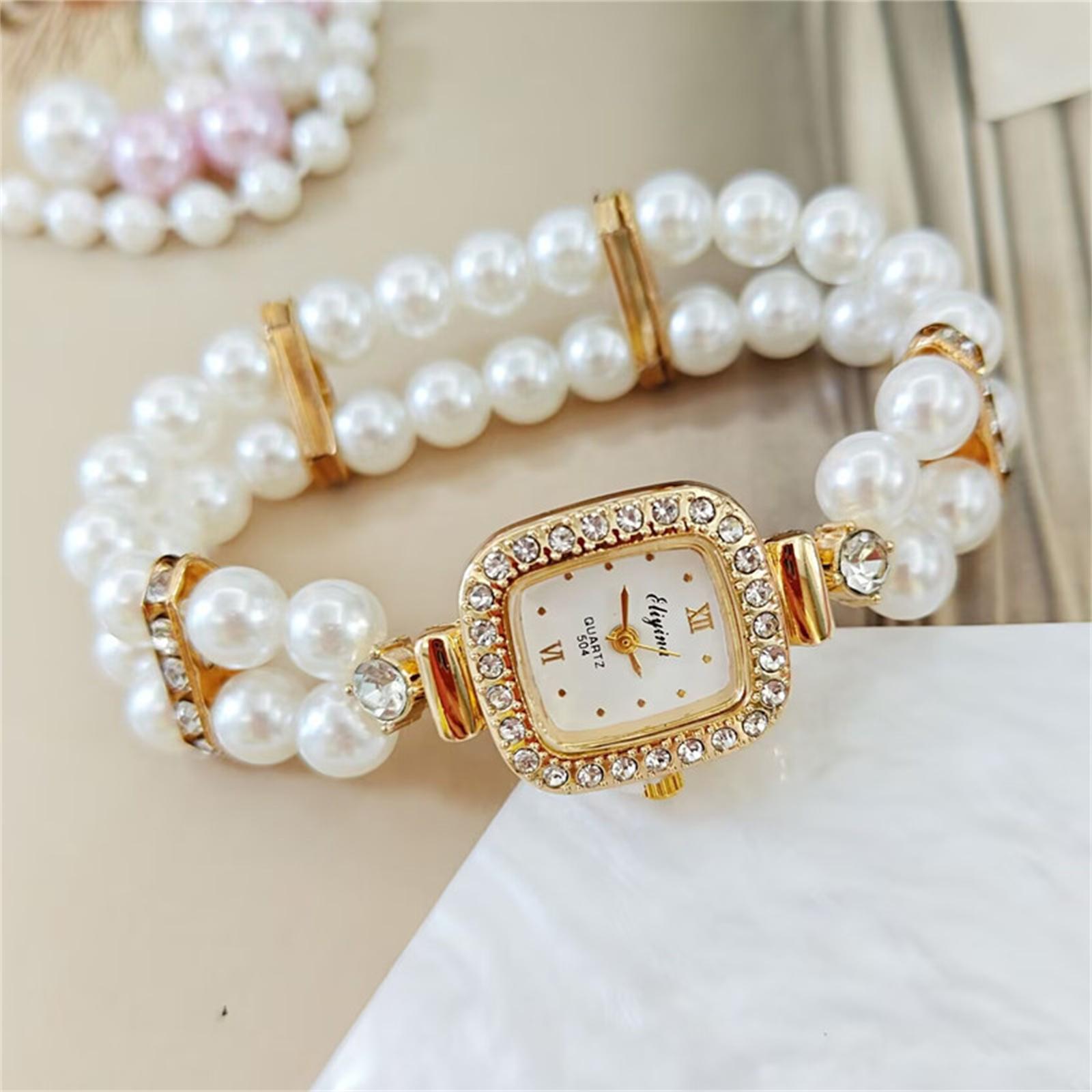 

Women Fashion Leather Watch One Size