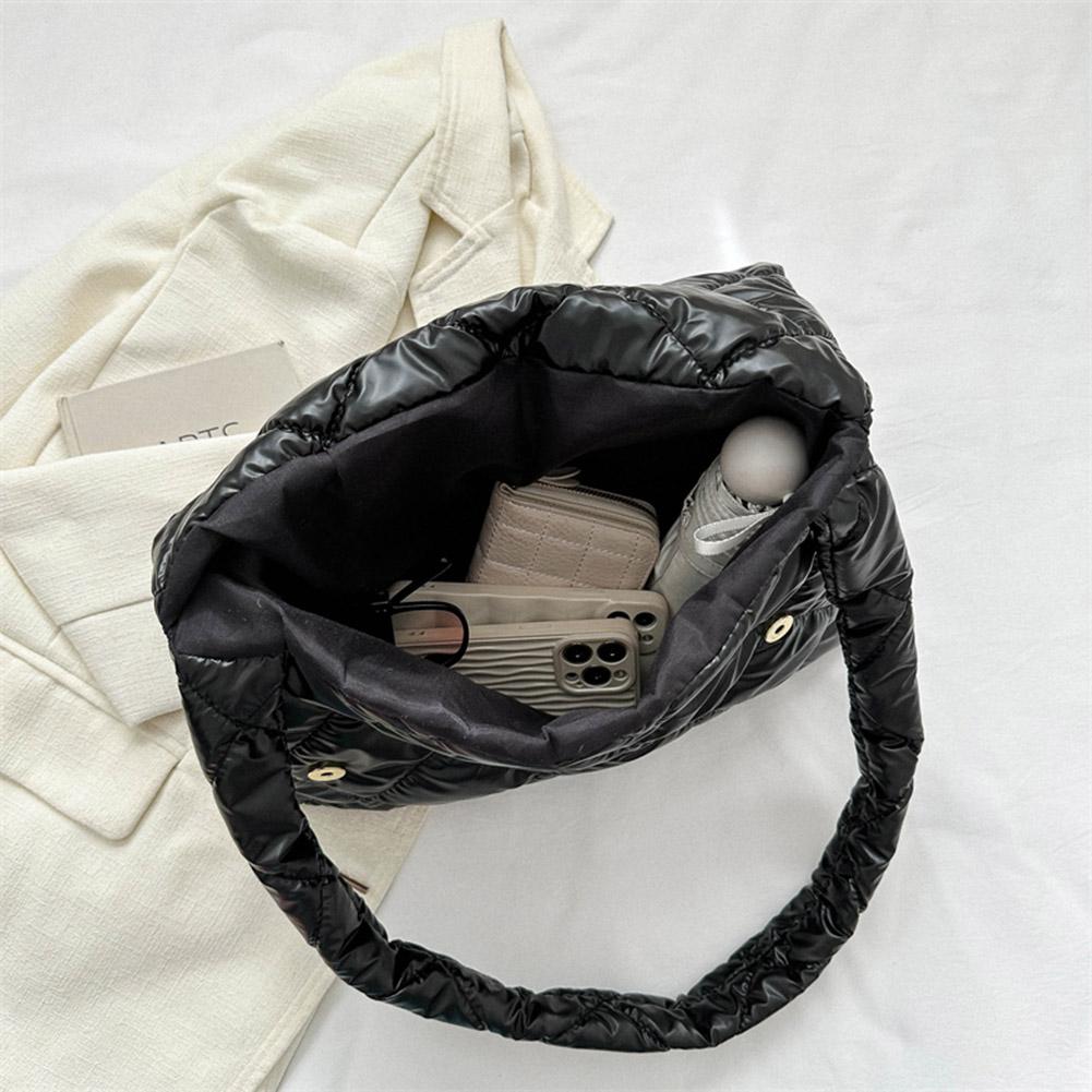 Women Soft Nylon Side Bags Stylish Large Capacity Underarm Bag with Adjustable Strap for Daily Office Use Simple Commute Bag