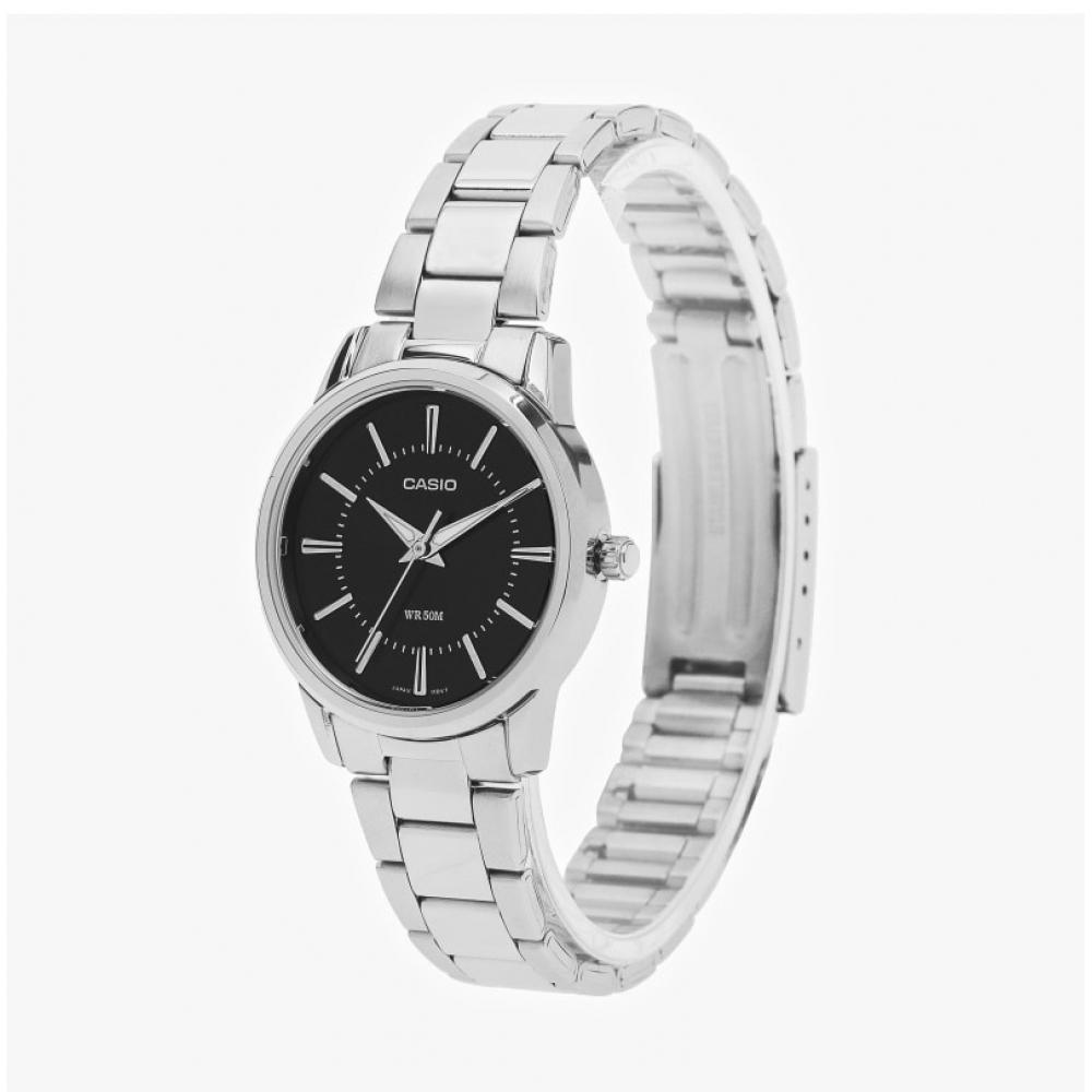 Casio Ltp 1303d 1avdf  Ltp 1303d 1a  Analog Sat Student Dame Metallklokke