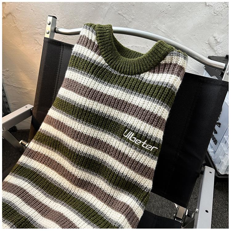 Men's Japanese Retro Striped Sweater - Thick Knit, Round Neck, Loose Fit for Autumn/Winter