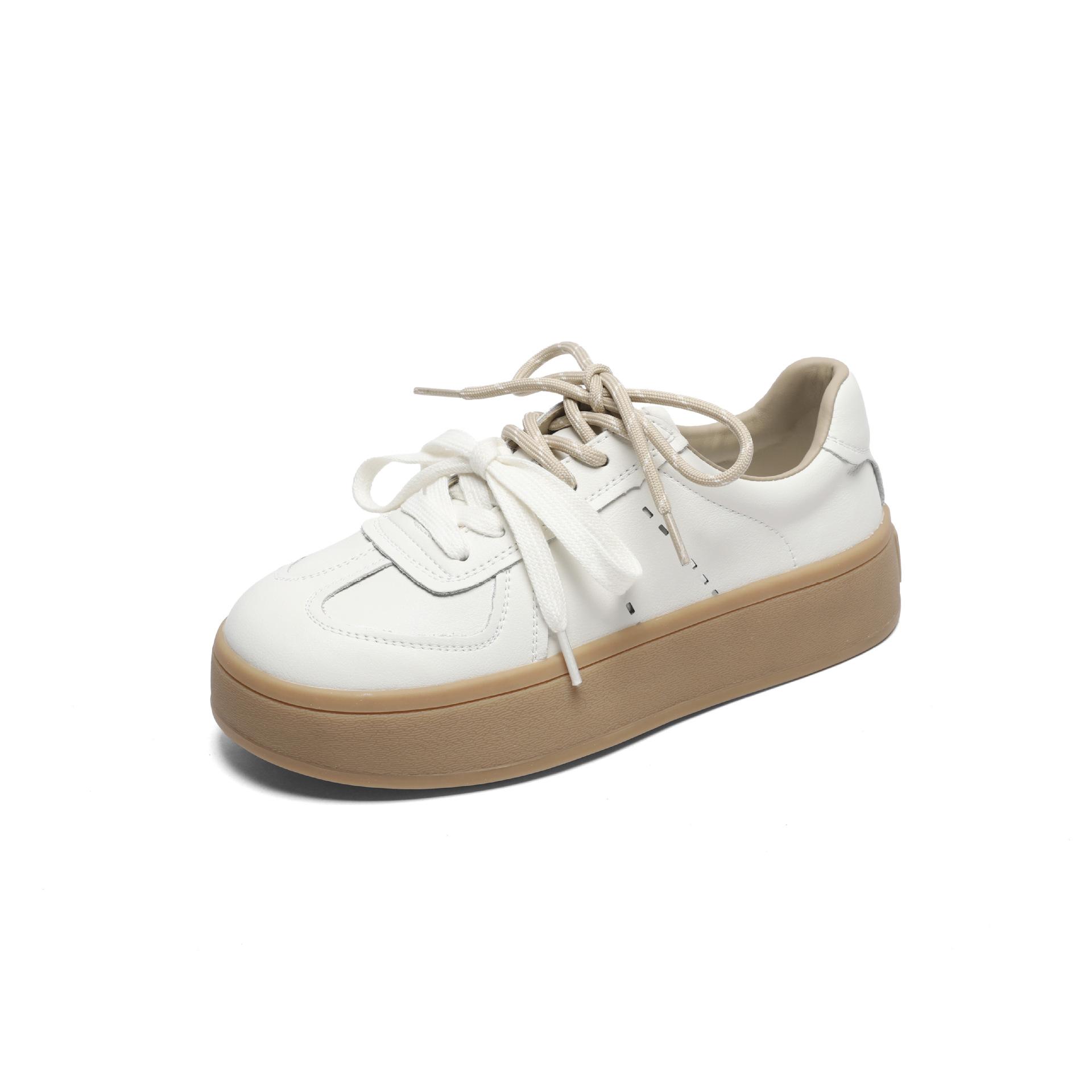 

Color matching retro German training shoes for women s 2025 spring new leather breathable thick-soled non-slip Korean version of student white shoes 40