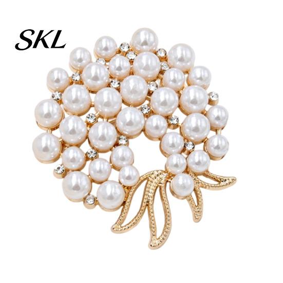 Sweater Brooch Pin Faux Pearl Rhinestone Flower Brooch, Retro Lapel for Wedding Party Bridal Shower, Women Girls Clothing Jewelry Accessories