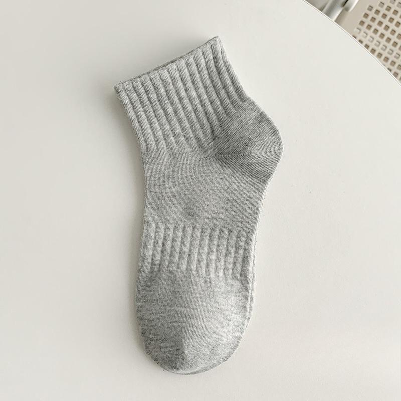 Niedrig geschnittene Kurzsocken - Trendige Sommer-Leicht-Atmungsaktive Baumwoll-Sportsocken für Damen und Herren mit feuchtigkeitsabsorbierenden Eigenschaften