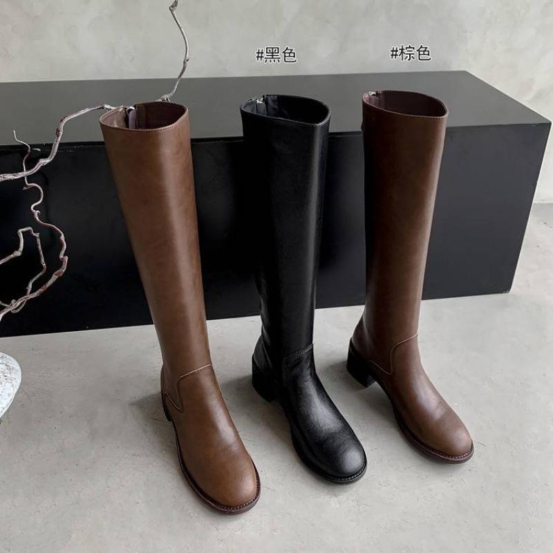 Autumn and winter new knight boots first layer washed cowhide flat-bottomed boots women's retro brown sleeve simple women's single boots