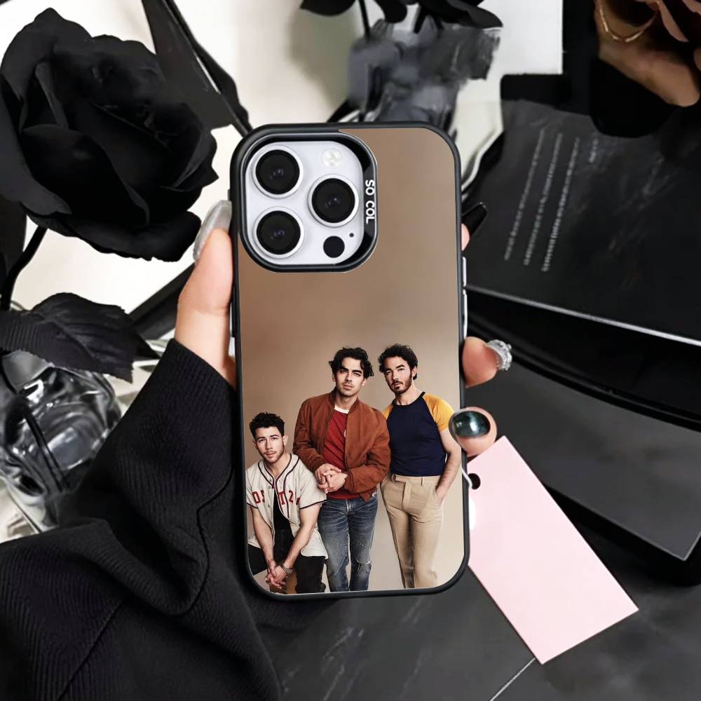 COOL Band J-Jonas B-Brothers-S Phone Case For iPhone17,16,15,14,13,12,11 Plus,Pro Max Colored Silver Plated Inside Cover