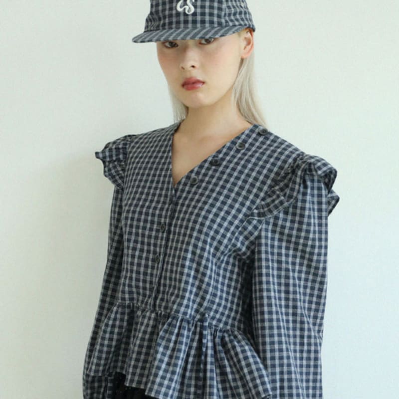 

UGLYSHADOW CHECKERED CAMPCAP(NAVY) FREE