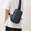 Geantă de piept pentru bărbați Sport Ușoară Geantă de mână Culoare solidă Geantă crossbody