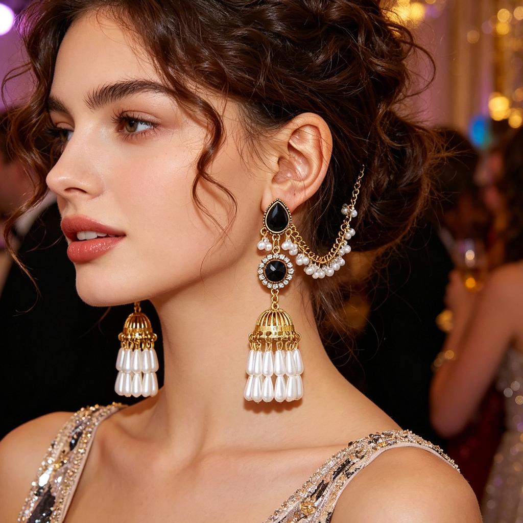 Hot-selling Bohemian Ethnic Style Earrings Women's Diamond-encrusted Flower Bells Fringed Earrings European and American Retro Earrings