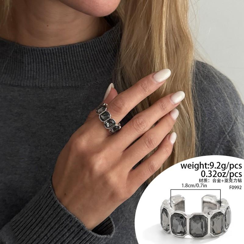 Geometric Square Crystal Stretch Bracelet Women Minimalist Chic Trendy INS Style Daily Wear Accessory