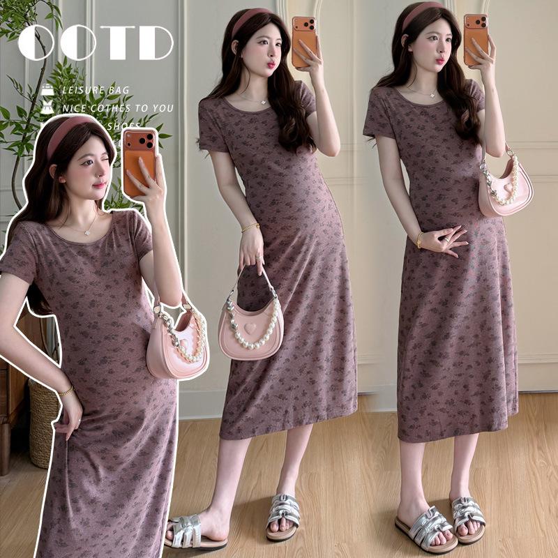 Elegant French Slim-Fit Knit Floral Maternity Dress - Trendy Summer Style for Moms Medium