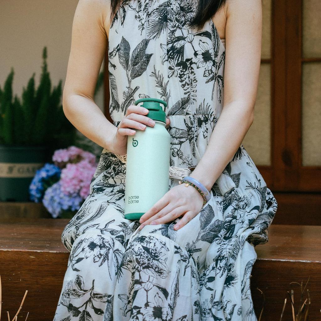 BOTTLE BOTTLE Water Bottle 850ml Large Capacity Stainless Steel Bottle Bottom Storage Lid with Straw Direct Drinking Vacuum Insulated Cold Storage