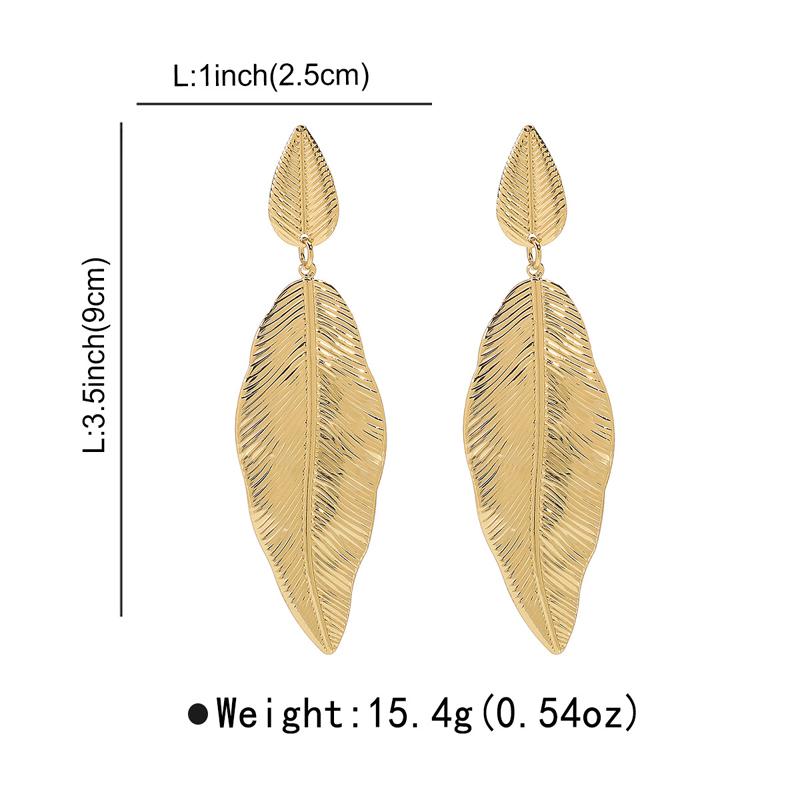Exaggerated Gold Color Double-Layer Flower Stud Earrings for Women Creative White Imitation Pearl Temperament Earrings Jewelry