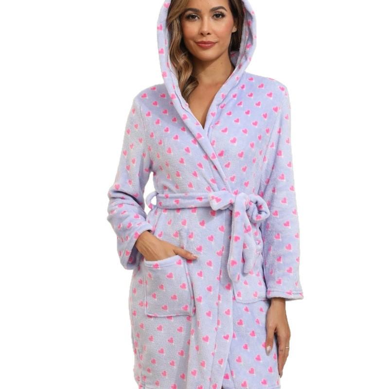 Women's Thickened Flannel Bathrobe - European/American Style, Loose Fit for Autumn/Winter