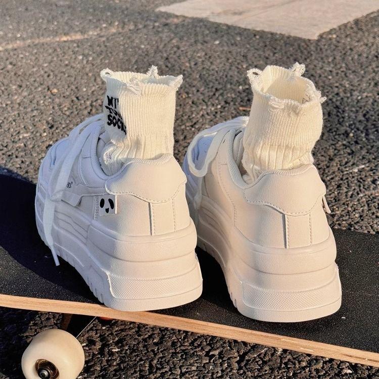 Thick-soled heightening little white shoes women's 2025 new sports and leisure shoes versatile niche shoes original board shoes