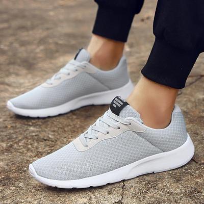 Atmungsaktive Mesh Herren Laufschuhe Ultraleichte Freizeit Sportschuhe Rutschfeste Joggingschuhe