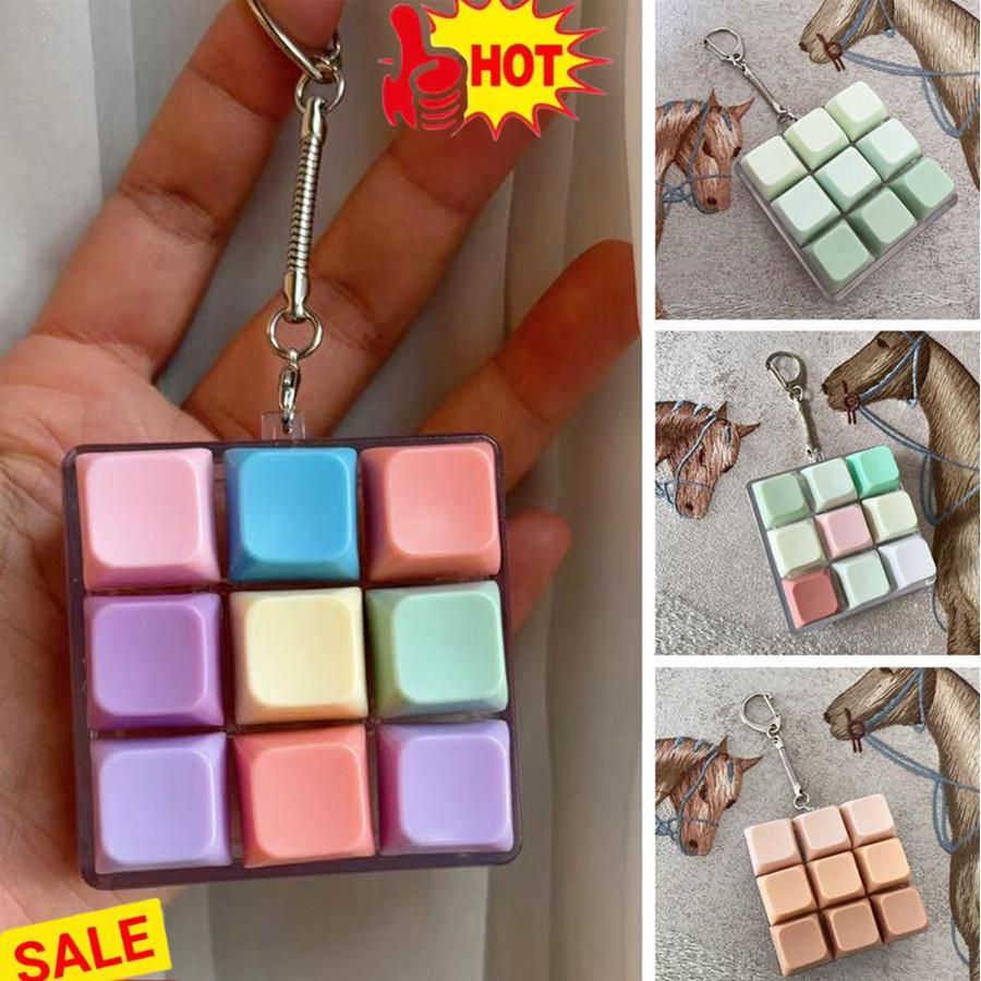 New Fidget Keychain DIY Keyboard Fidget Keychain Keys Button Relief Stress Finger Keyboard Cap 4/9Keys Pass The Time Clicker Toy