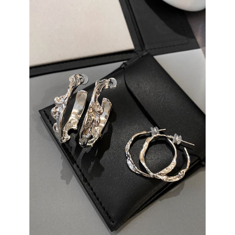 Fashion Ins Lava Texture Asymmetrical Metal Ear Ring Women's Special-Interest Design Exaggerated Earrings Fancy Earrings