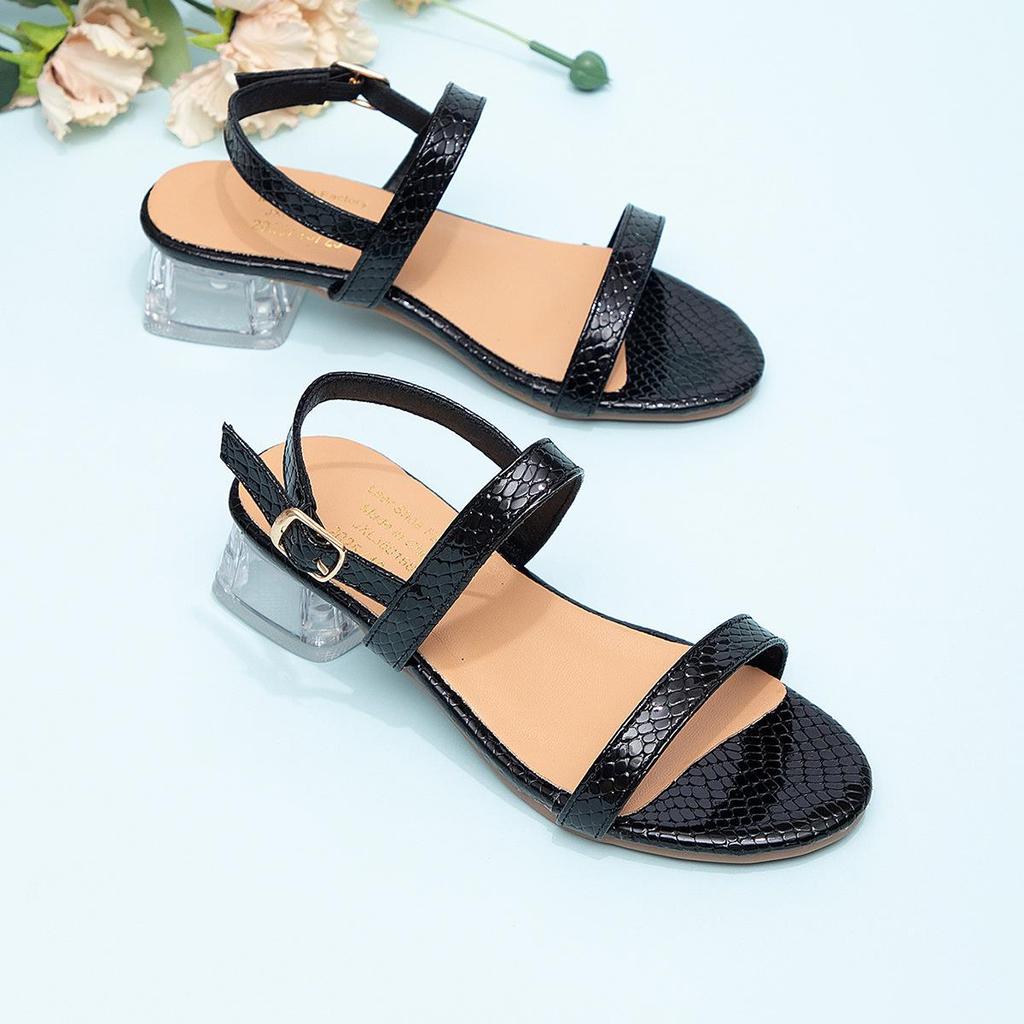 2025 Stylish Girls' One-Strap Crystal Heeled Sandals - Simple & Comfortable Patchwork Design