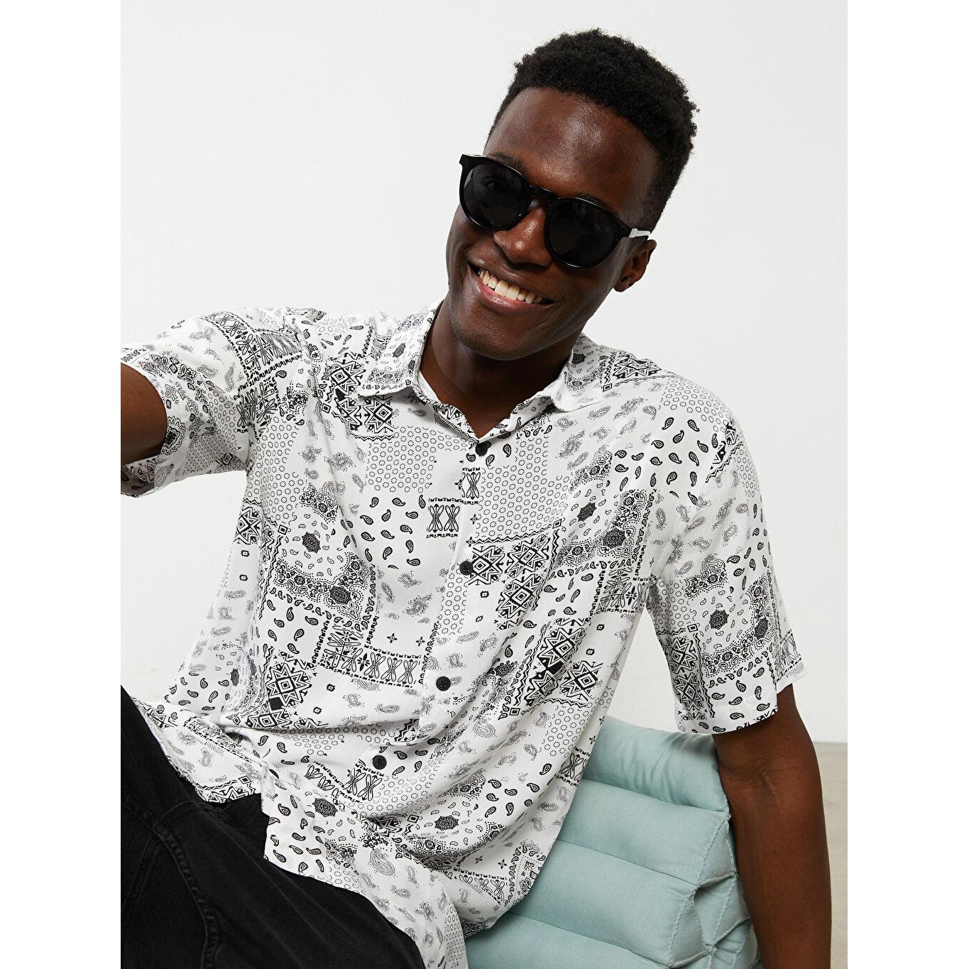 

XSIDE Обычный крой с коротким рукавом и рисунком Мужская рубашка, белая