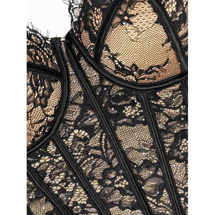 Corsets, Fashionable and Elegant Women's Clothing