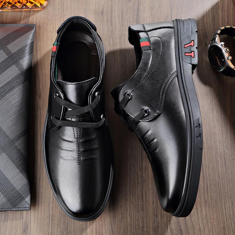 2025 Herbst Einzelne Schuhe Herren Leder Freizeitschuhe Lederschuhe Business Schuhe Schnürschuhe Runde Spitze Herrenschuhe Papa Lederschuhe Herren Vielseitig