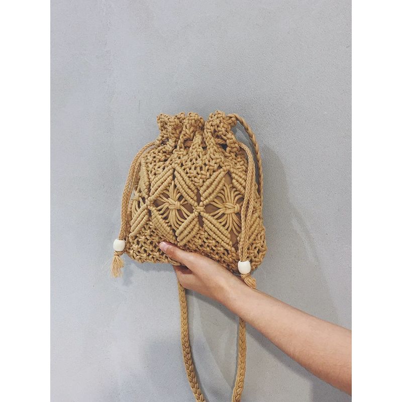 

Bai Tiya Casual Handmade Woven Bag 2025 New Drawstring Drawstring Drawstring Bucket Bag Shoulder Bag Shoulder Women Small Bag Brown