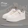 Sapatos de lona masculinos versáteis globais ZHQ-HY836 sapatos de prancha tendência de primavera sapatos masculinos de plataforma para aumentar a altura retrô sapatos brancos pequenos