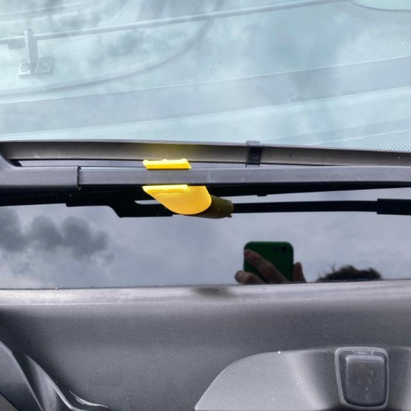 All-Season 2Pcs Car Wiper Blade Stand For Ducato with Snow Guard and Antifreeze