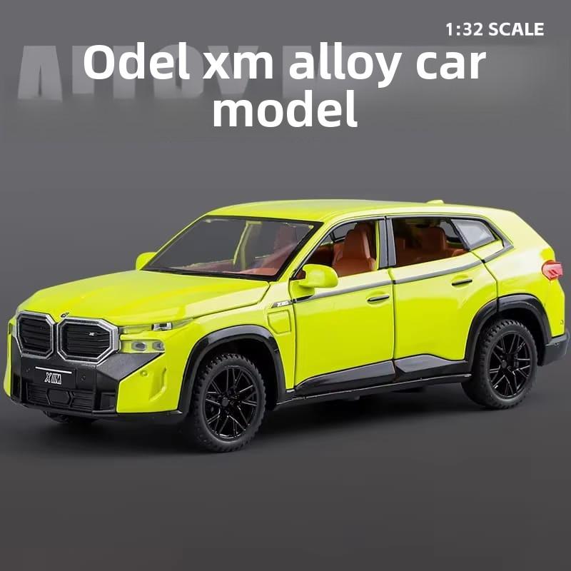 Nové 1:32 BMW XM SUV Šestidveřový Simulační Slitinový Odlévaný Model Auta Zvuk a Světlo Natahovací Dětská Hračka Kolekce Ozdoby Dárek k Narozeninám pro Chlapce