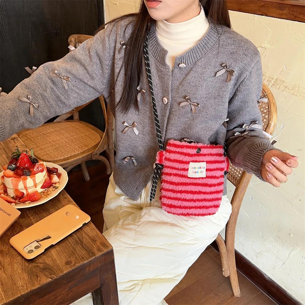 New Plush Dot Crossbody Bags for Women Cute Pink Single Shoulder Crossbody Bag Women Shopping Storage Bag Portable Phe Pouch