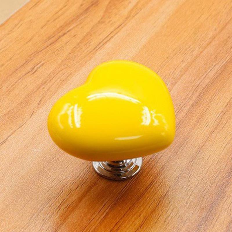 3PCS Heart Shape Toilet Presser Button Bathroom Water Tank Push Switch Toilet Bathing Room Decor Nail Protector