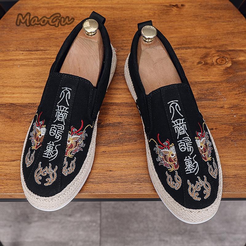 Spring Autumn Old Beijing Cloth Casual Shoes for Men Non-slip Breathable Slip On Loafers Embroidered Face Mask Chaussure Hommes