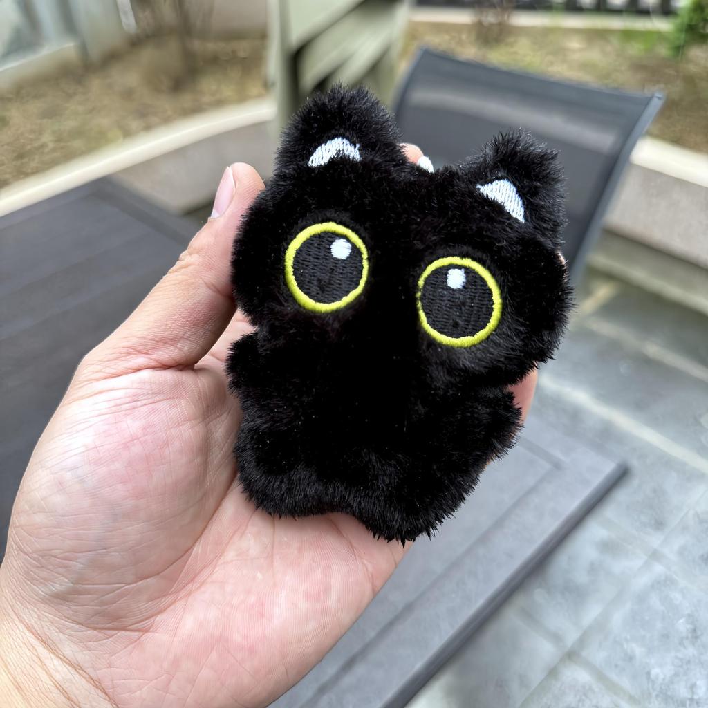 Best-Selling Squeaky Black Cat Plush Keychain - Cute Kitten Ornament Keyring for Couples