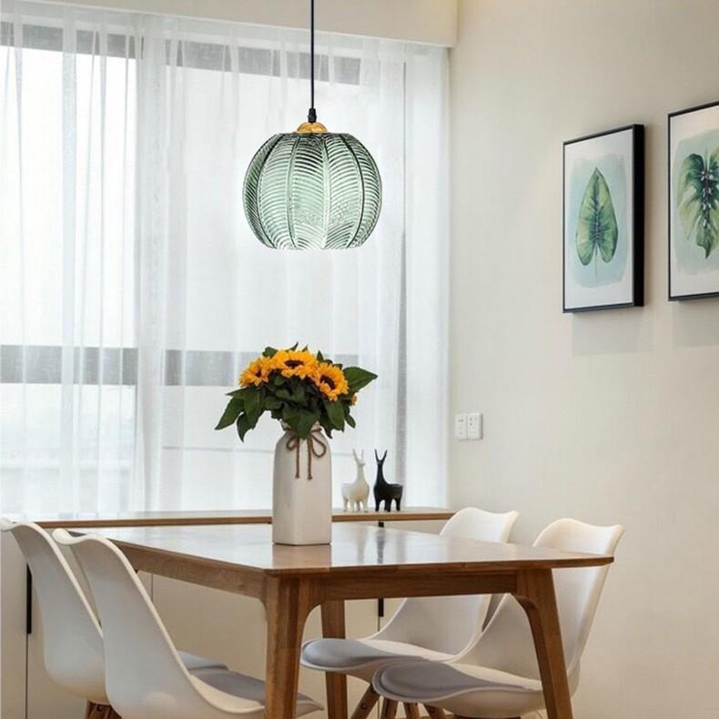 Designer Green Leaf Glass Pendant Light for Modern Spaces