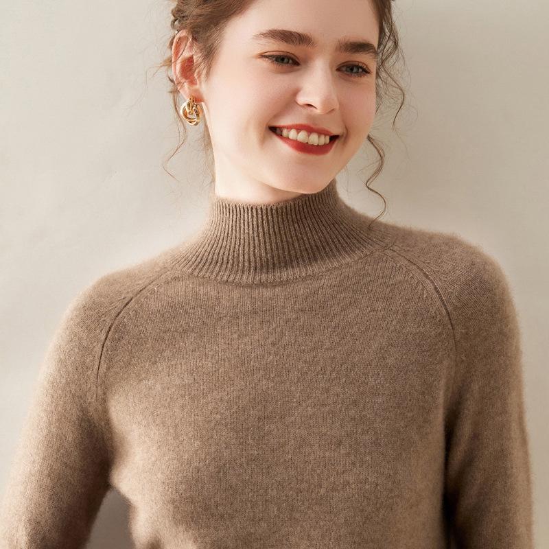 Women's 2024 Winter Cashmere Pullover: Thickened, Skin-Friendly, Half-High Collar, Raglan Sleeves, Loose Fit Sweater.