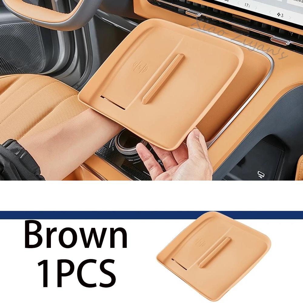 

For Geely Galaxy EX5 EM-i E5 EM-i BelGee X80 PHEV P145 2025 2026 2027 Car Silicone Cup Sleeve Charging Pad Interior Accessories LHD Charging mat C