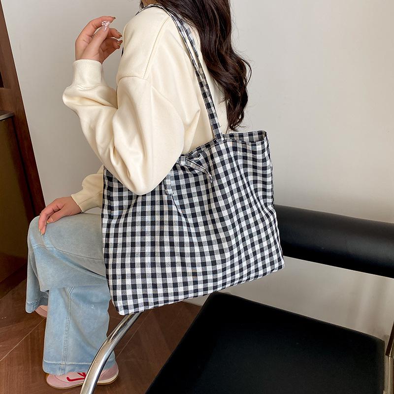 Korean Plaid Canvas Shoulder Bag - Trendy, Literary Style for College Students