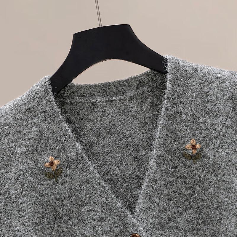 Women's V-Neck Floral Knit Vest