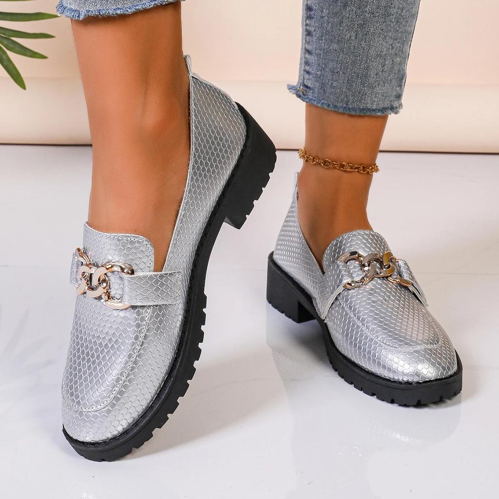 Women Flats Sneakers Lightweight Slip On Big Size Platform Women Shoes 2025 New Casual Sneakers Women Zapatos De Mujer