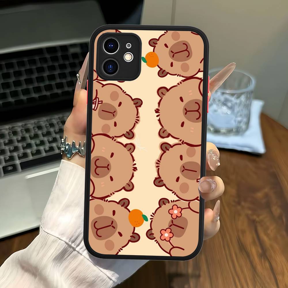 Cartoon Capybara For IPhone 16 15 14 13 12 11 Pro Max X XS MAX Plus Translucent Black Phone Cover
